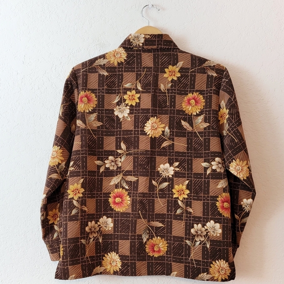 SOLD - Picture 2 of 16